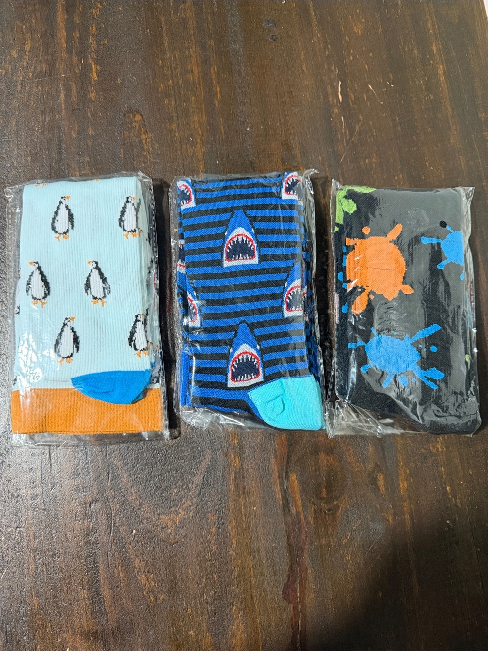 Source Unknown Men's 3-Pack Novelty Crew Socks - Light Blue, Blue & Black